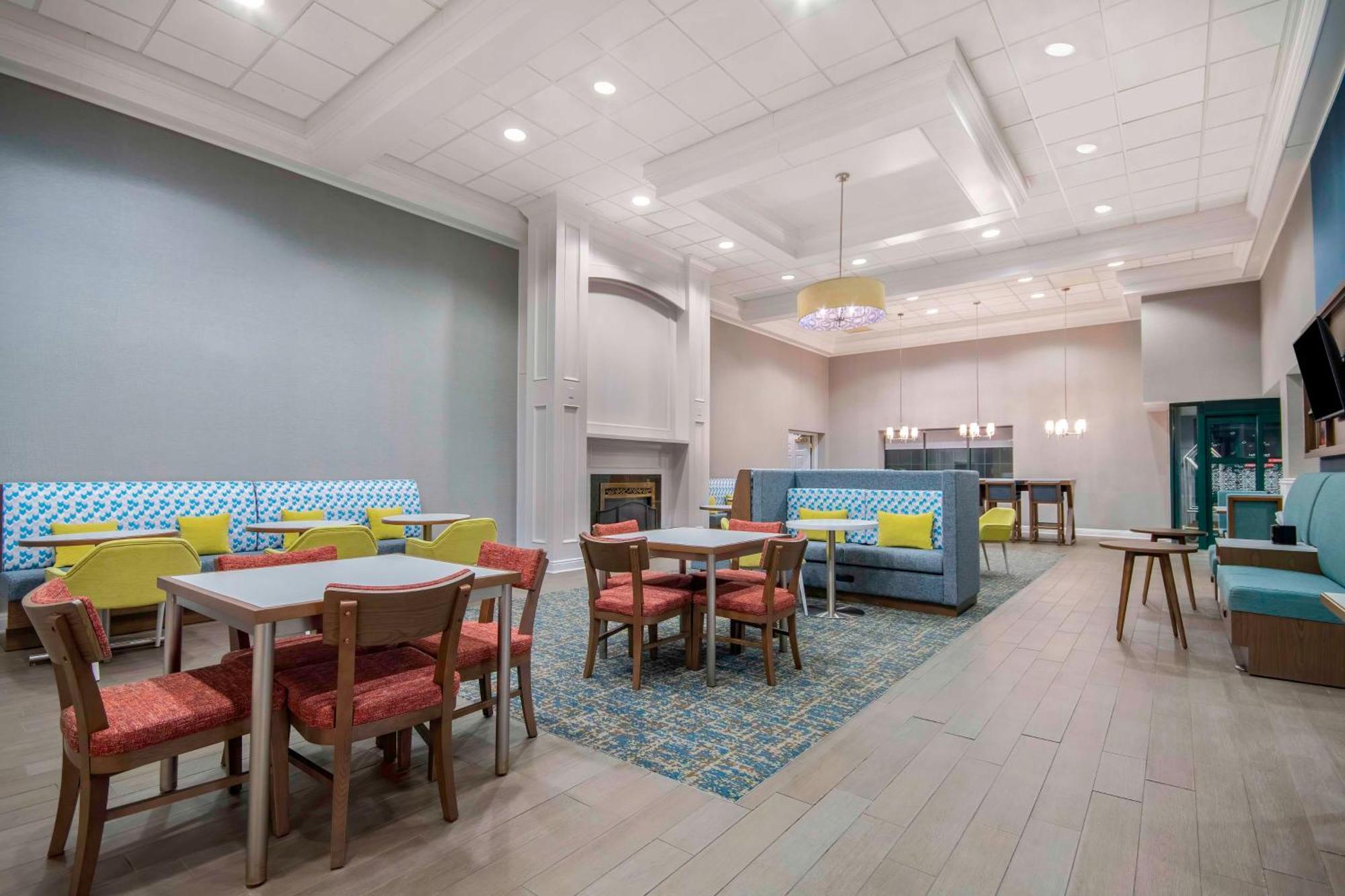 Hampton Inn East Aurora Kültér fotó