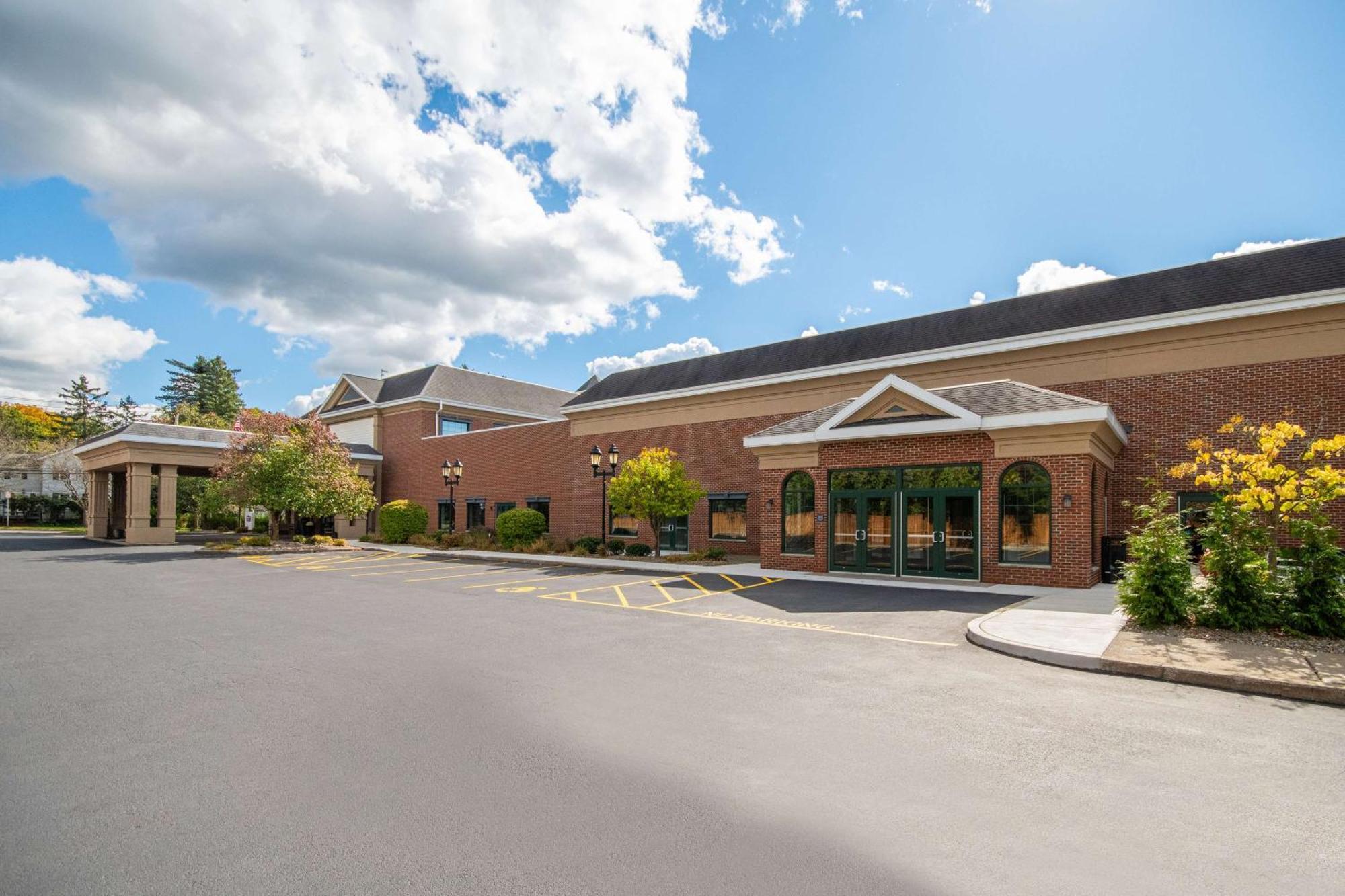 Hampton Inn East Aurora Kültér fotó