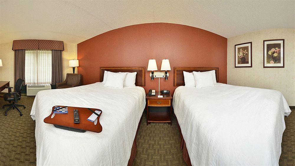 Hampton Inn East Aurora Kültér fotó