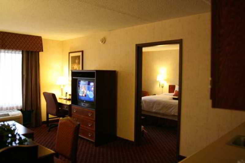 Hampton Inn East Aurora Szoba fotó